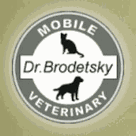 Dog & Cat Vet logo