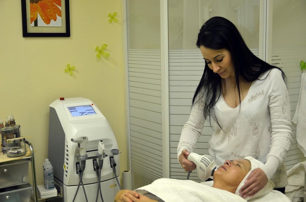 VR Beauty Medical Esthetics